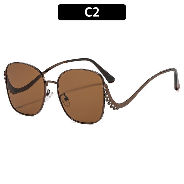 Big metal square frame sunglasses