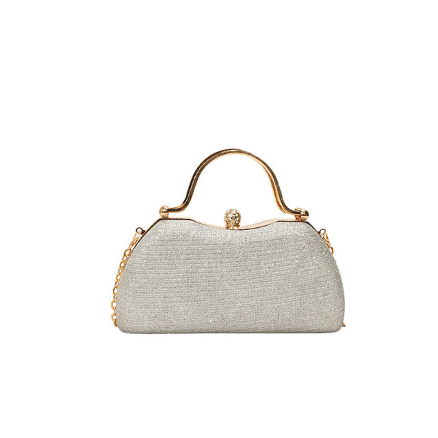 Handbag Women's New Fashion Evening Bag Elegant Socialite Small Fragrance StyleChain Diagonal Box Bag