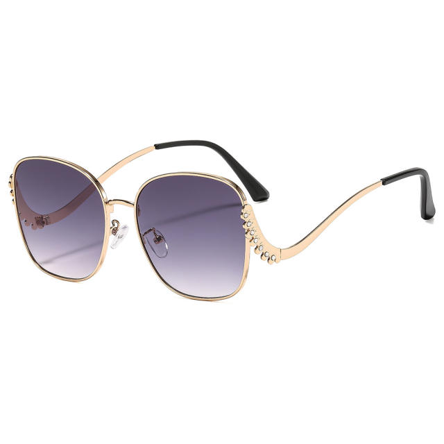 Big metal square frame sunglasses