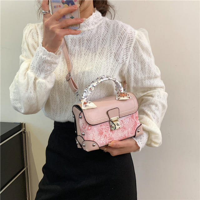 Vintage embroidered box bag for women elegant silk scarf handbag crossbody bag