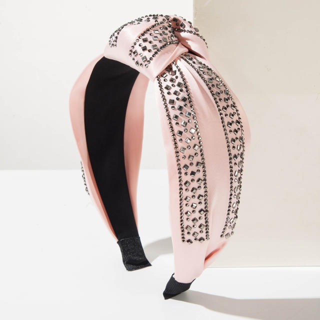 Baroque satin material knotted headband