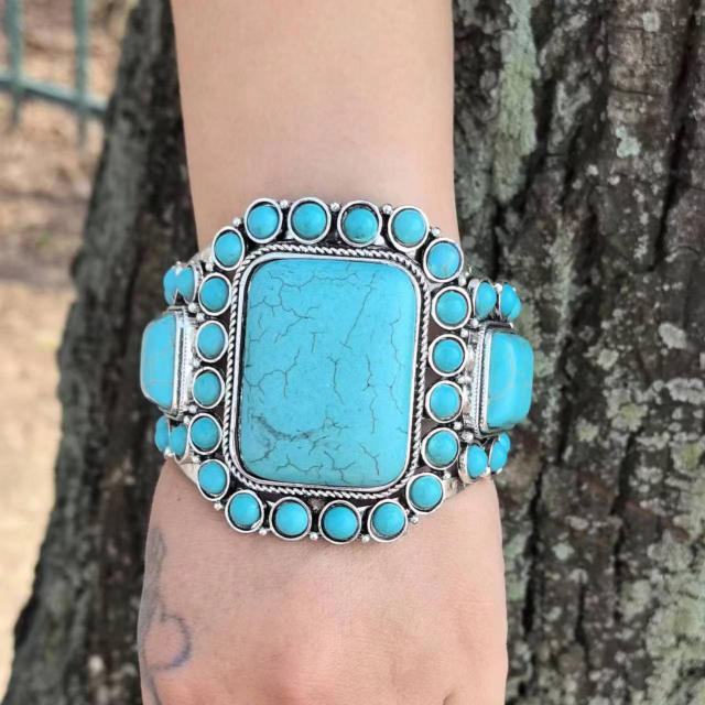 Hot-Selling Ethnic Style Bohemian Bracelet Turquoise Bracelet Personalized Retro Western Cowboy Exaggerated bangle