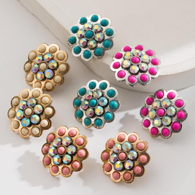Western style turquosie inlaid flower shape round studs earrings