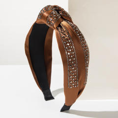 Baroque satin material knotted headband
