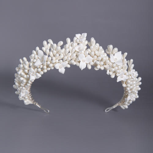 Elegant white color Gypsum flowers wedding headband crown