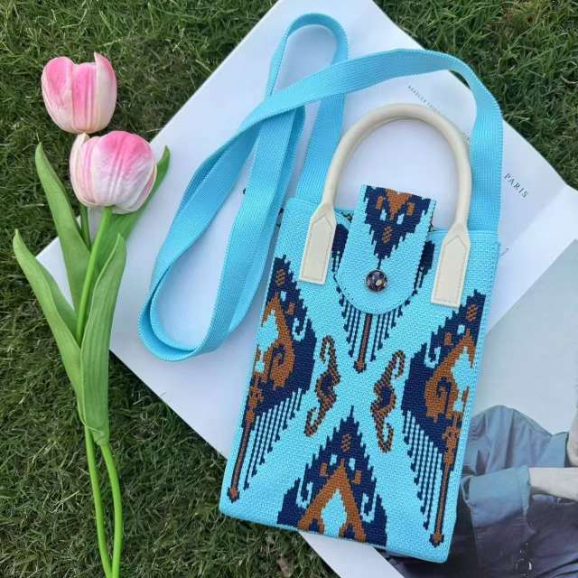 Holiday coloful kniited phone bag crossbody bag