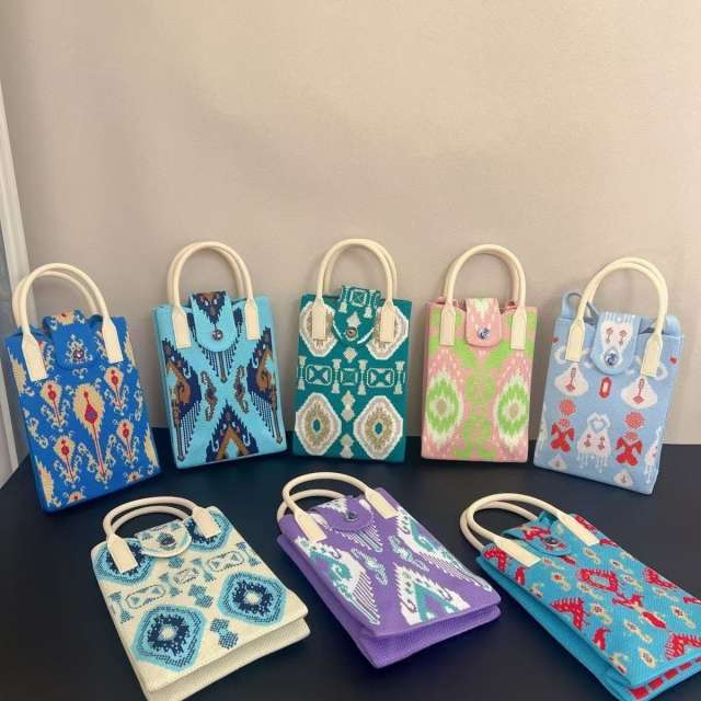 Holiday coloful kniited phone bag crossbody bag