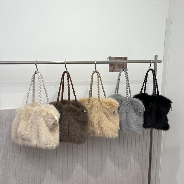 New Autumn Winter Fluffy Bag Women's Portable Shoulder Bag Large Capacity Crossbody Bag Tote Fluffy Bag