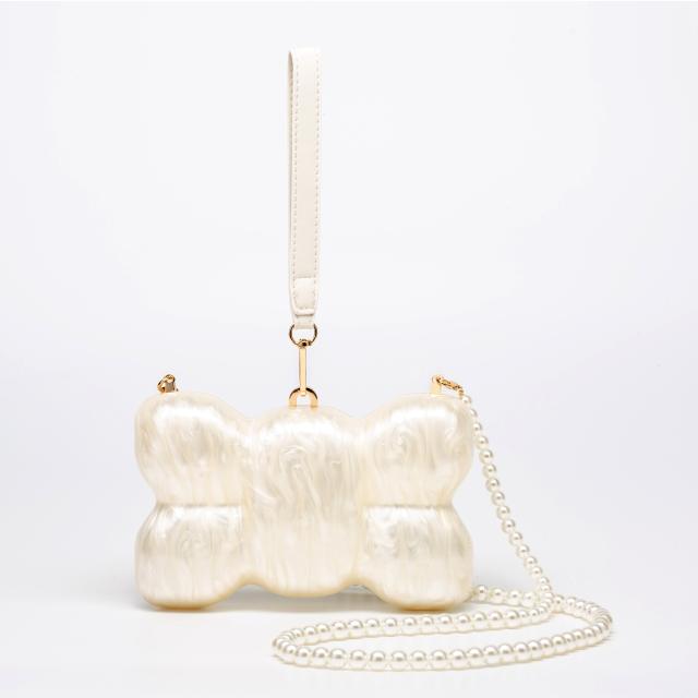 2025 Women's New Shoulder Crossbody Bag Shaped Shell Acrylic Bag Fashion Wedding Dinner Clutch Bag