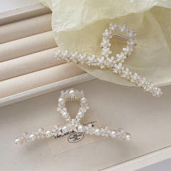 Korea Elegant Flower Pearl Metal Hairpin women hair claw clips