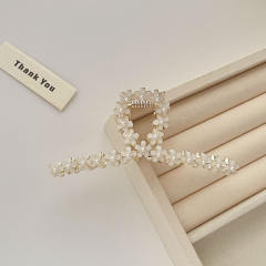 Korea Elegant Flower Pearl Metal Hairpin women hair claw clips