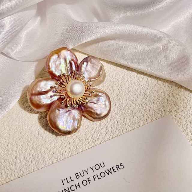 Baroque Pearl Flower Brooch for Women Elegant Socialite Brooch Pin  Pearl Brooch Accessory