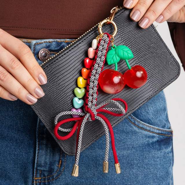Colorful Dopamine Bag Buckle Heart Beads Bow Cherry Pendant Simple Versatile Keychain