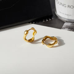 Elegant wave shape stainless steel ear cuff studs earrings