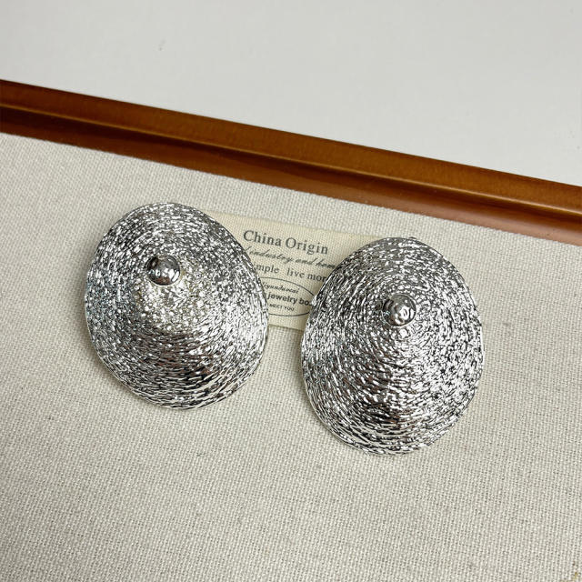 Retro Design Ripple Texture Asymmetric Oval Earrings Cold Style Elegant Simple Earrings