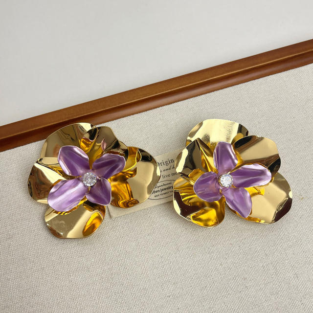 Exaggerated metal Flower Earrings Three-dimensional Ear Studs