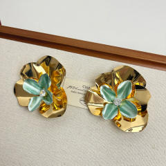 Exaggerated metal Flower Earrings Three-dimensional Ear Studs