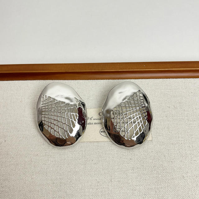 Exaggerated Personality Mesh Texture Oval Simple All-match Women's Earrings