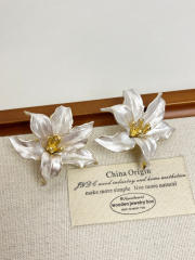 Three-Dimensional Large Flower Exaggerated Stud Earrings