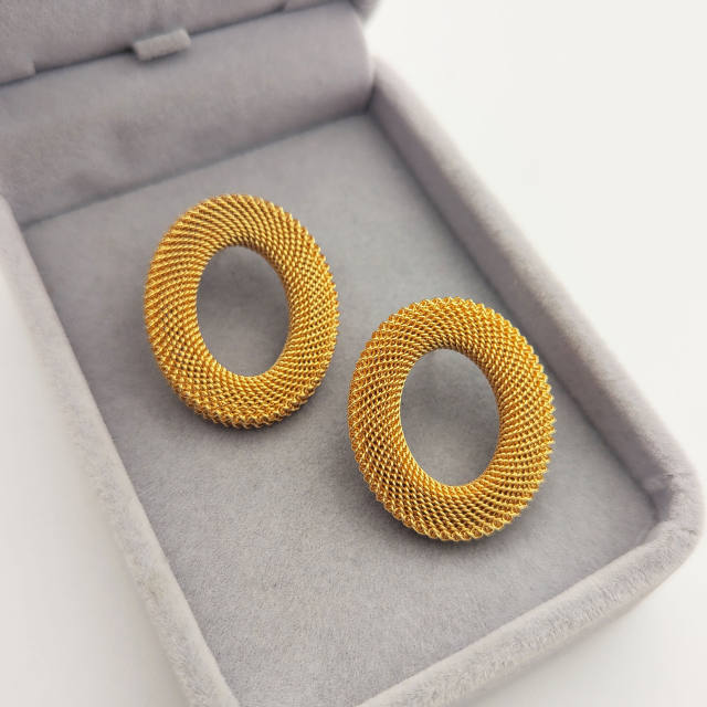 Personality geometric circle earrings heavy woven simple stud earrings