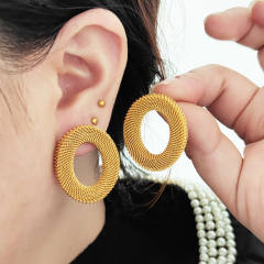 Personality geometric circle earrings heavy woven simple stud earrings