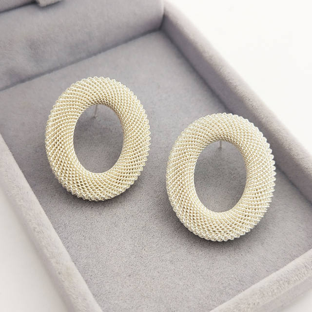 Personality geometric circle earrings heavy woven simple stud earrings