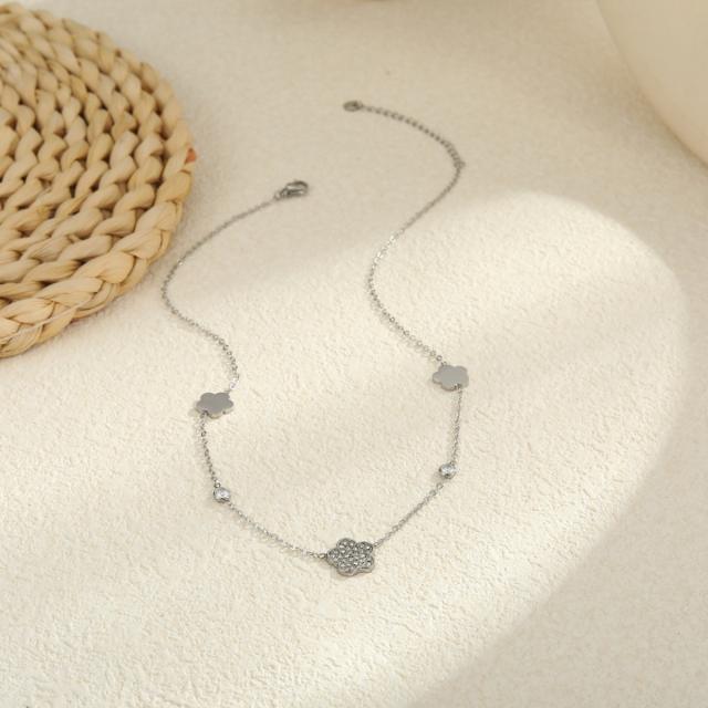 Ins Exquisite Diamond-Encrusted Flower Star-Shaped Multi-Pendant Stainless Steel Necklace
