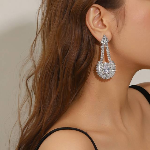 Fashion Copper Rhinestone Full Diamond Earrings Personalized drop shape earrings