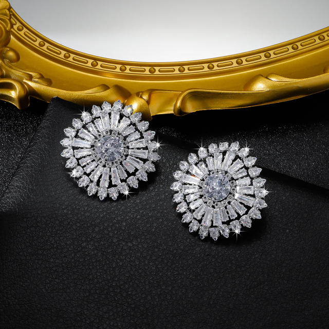 Elegant pave setting cubic zircon flower square diamond earrings
