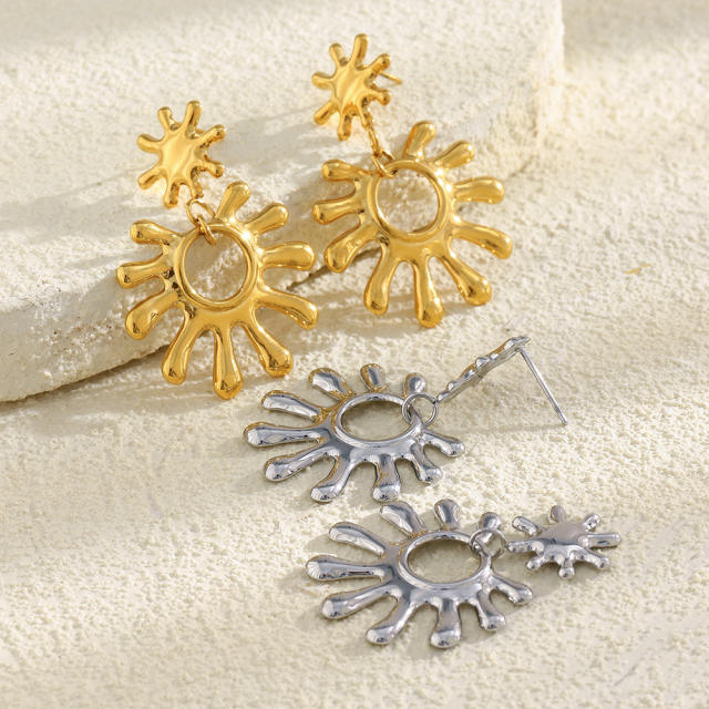18KG hot sale sun shape hollow stainless steel earrings