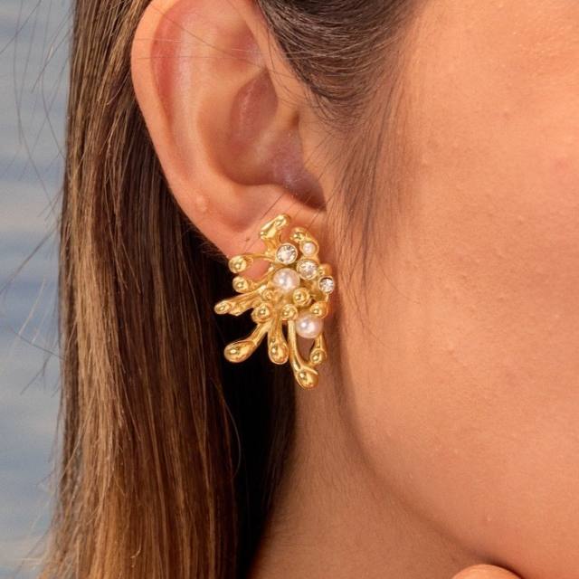 Elegant pearl inlaid flower fan shape stainless steel earrings