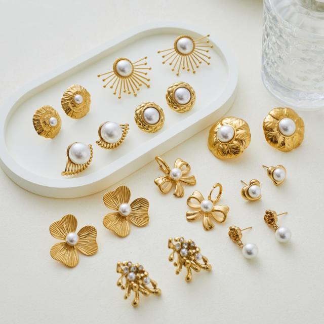 Elegant pearl inlaid flower fan shape stainless steel earrings