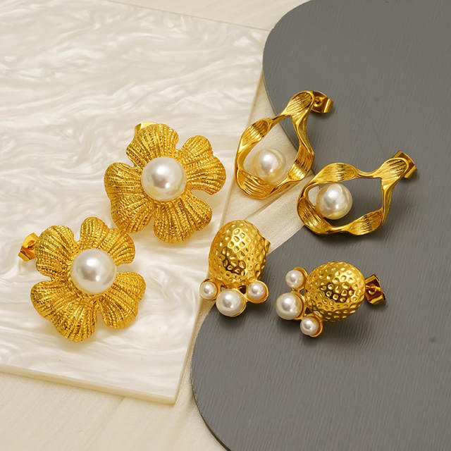 Stainless Steel Earrings 18K Gold Flower Inlaid Pearl Earrings for Women
