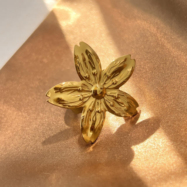 Hot sale holiday vacation flower leaf shape stainless steel rings