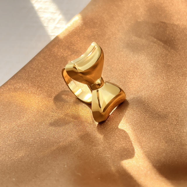 Hot sale holiday vacation flower leaf shape stainless steel rings