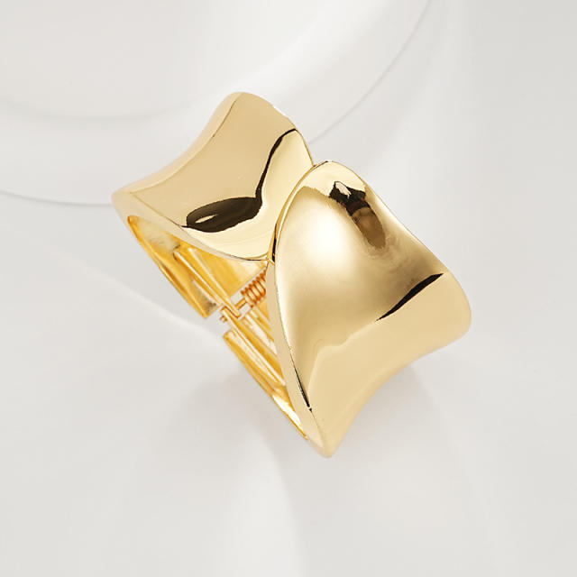 Irregular Glossy Alloy Bracelet Set Geometric Bracelet Collection Hand Jewelry Accessories