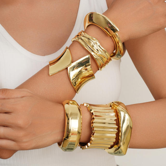 Irregular Glossy Alloy Bracelet Set Geometric Bracelet Collection Hand Jewelry Accessories