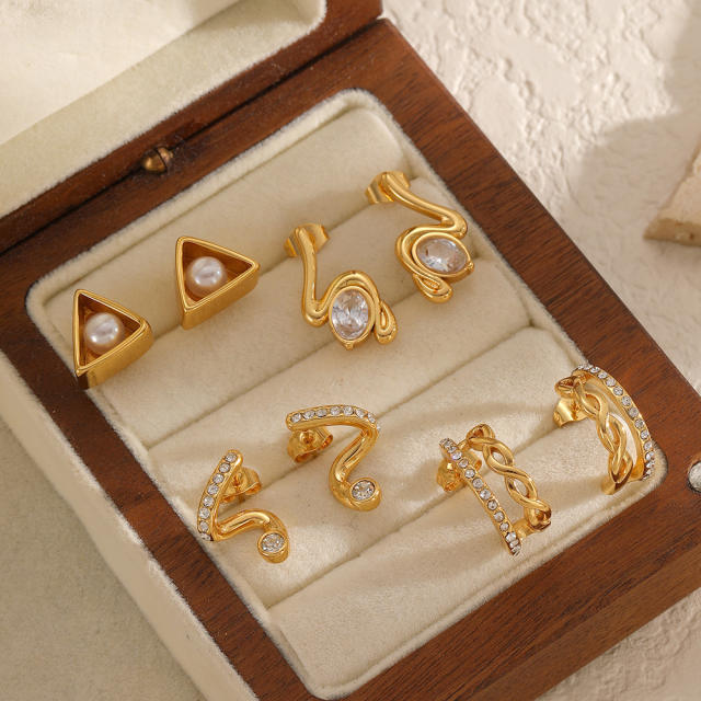 Geometric Stainless Steel Earrings Fashionable Diamond Pearl Titanium Steel Earrings