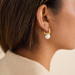 18KG pearl bead cubic zircon stainless steel earrings