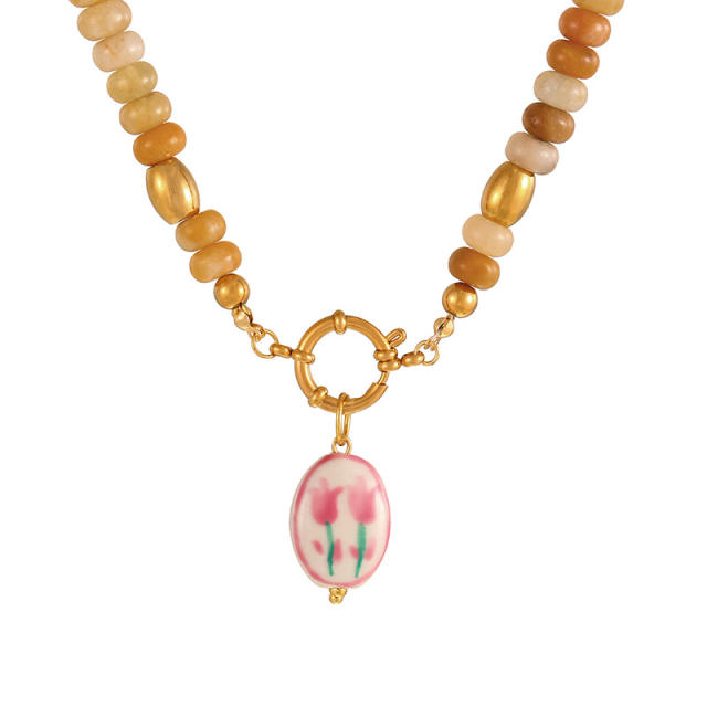 French Ethnic Style Colorful Natural Stone Pendant Necklace for Women Bohemian Crystal Beaded Necklace Choker Necklace