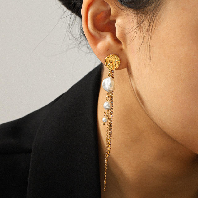 French Retro Earrings 18K Gold Stainless Steel Earrings pearl inlaid earrings for women
