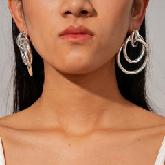 Personality geometric circle earrings
