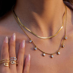Love Zircon Necklace Light Luxury stainless Steel necklace