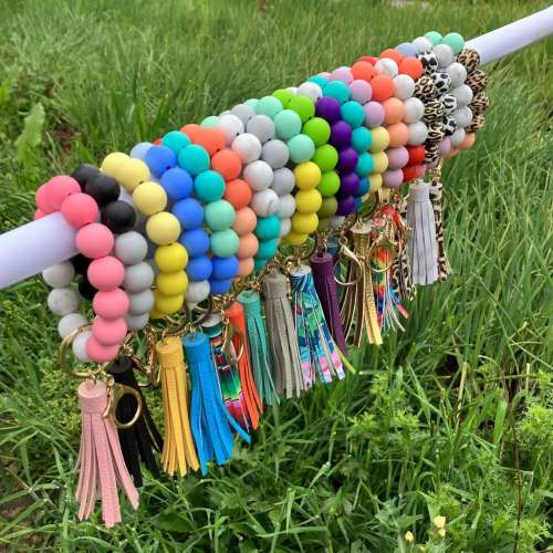 New color silicone beads bracelet creative color beaded bracelet PU tassel wrist keychain