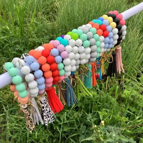 New color silicone beads bracelet creative color beaded bracelet PU tassel wrist keychain