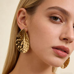 18KG punk trend hammer pattern leaf stainless steel earrings