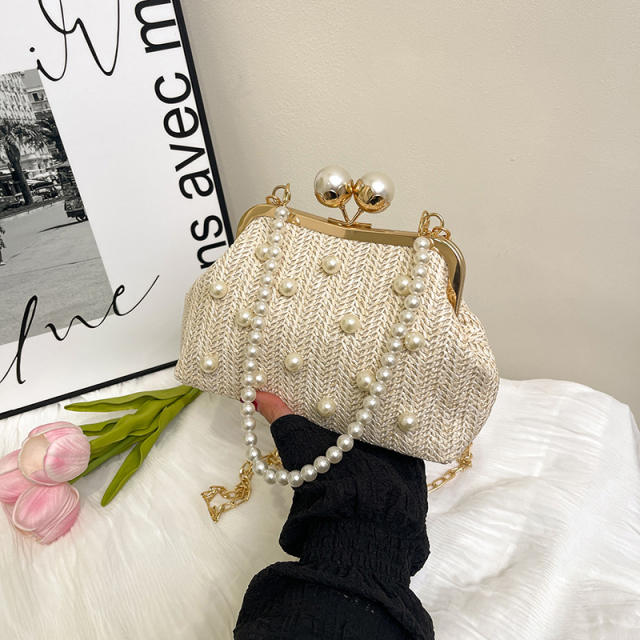 Pearl Handheld Clip Bag Spring New Woven Bag Chain Shoulder Straw Bag Crossbody Beach Women's Bag
