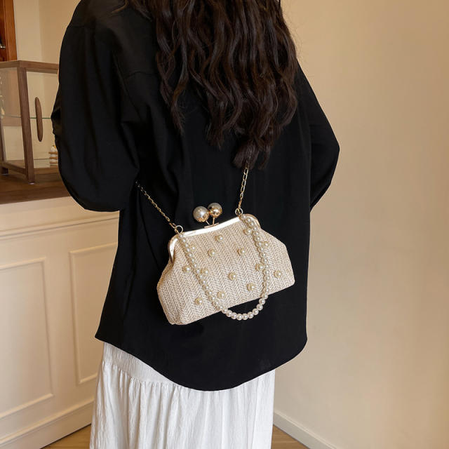 Pearl Handheld Clip Bag Spring New Woven Bag Chain Shoulder Straw Bag Crossbody Beach Women's Bag