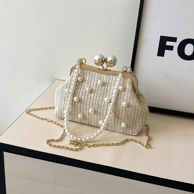 Pearl Handheld Clip Bag Spring New Woven Bag Chain Shoulder Straw Bag Crossbody Beach Women's Bag
