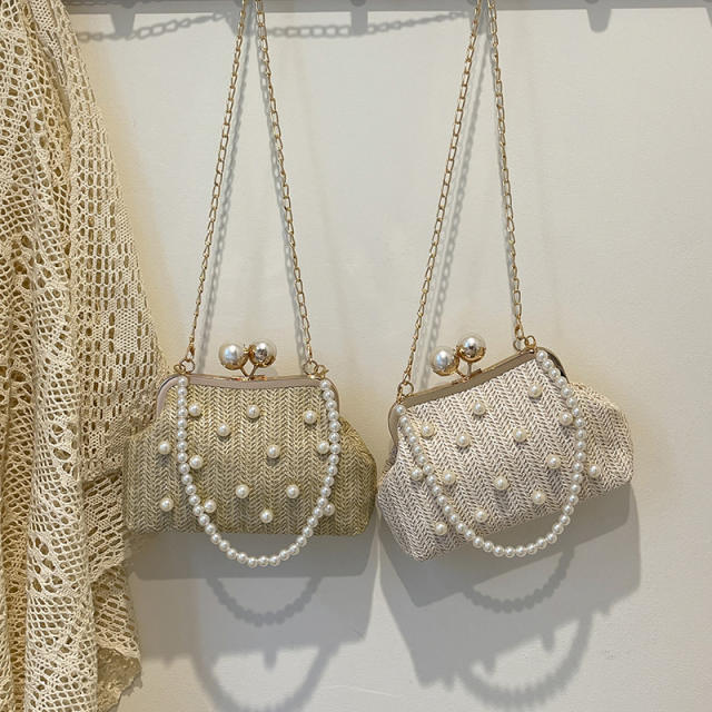 Pearl Handheld Clip Bag Spring New Woven Bag Chain Shoulder Straw Bag Crossbody Beach Women's Bag